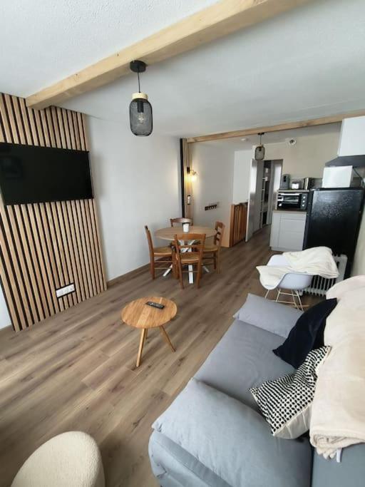 T2 Cosy Au Pied Des Pistes Leilighet Bagnères-de-Bigorre Eksteriør bilde